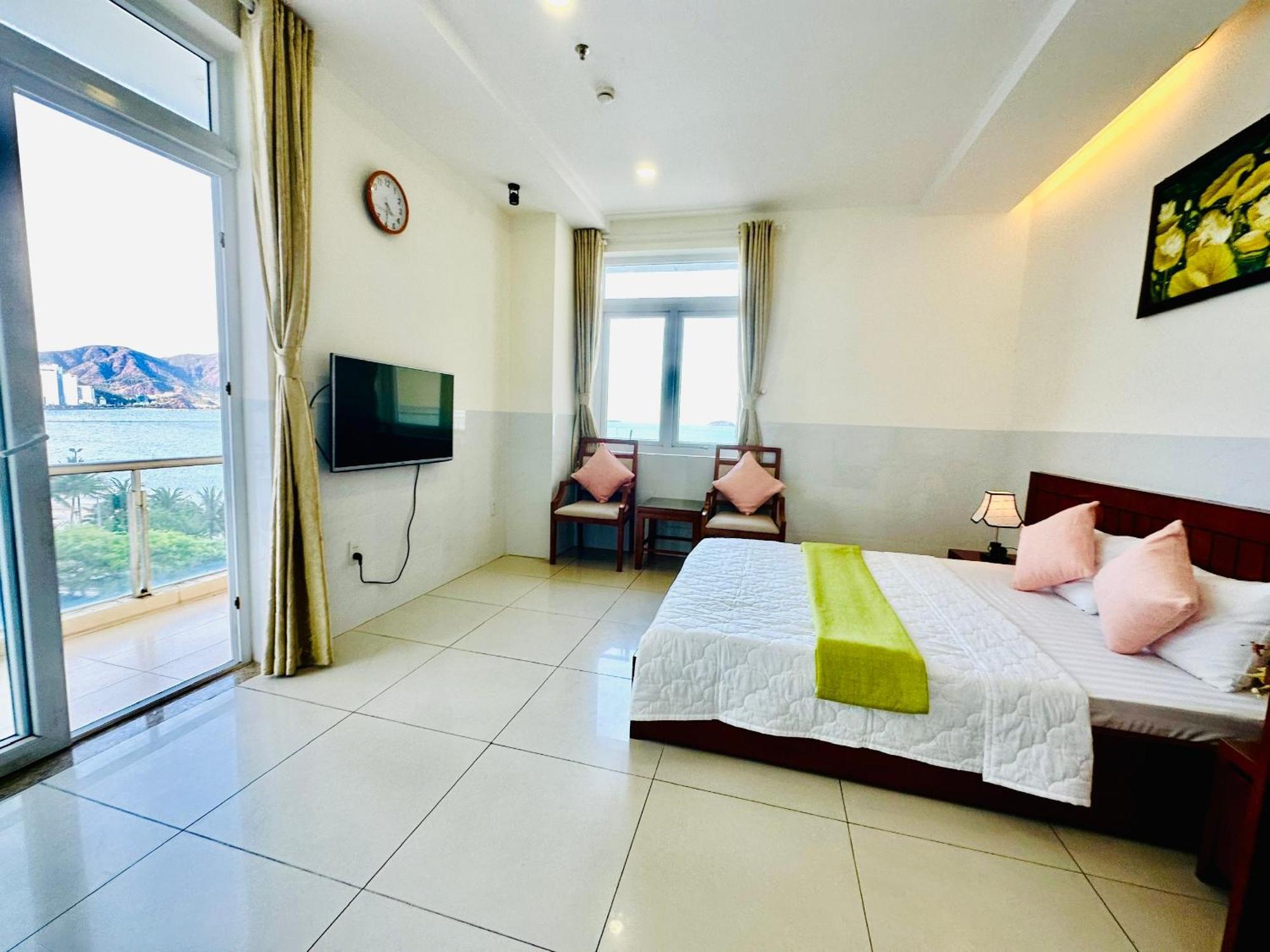 Hon Chong Hotel Nha Trang Extérieur photo